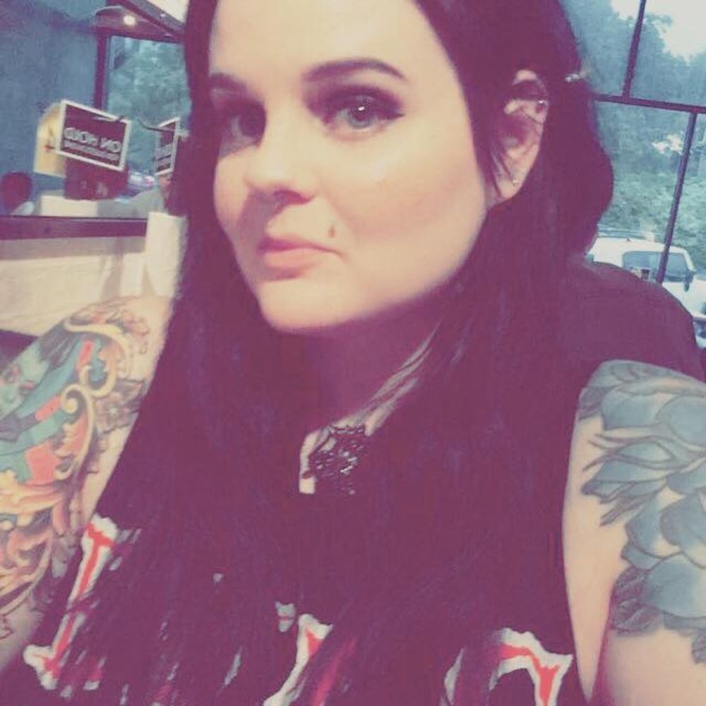 Meet your Posher, Olivia